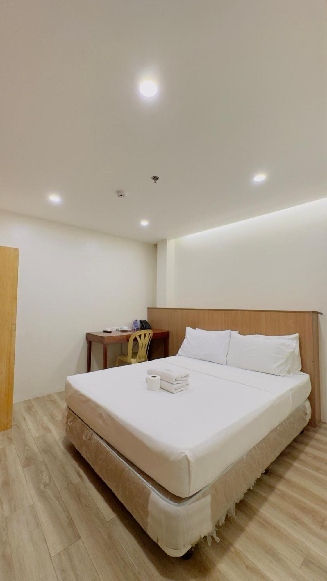 La Anclar Hotel Davao Zewnętrze zdjęcie