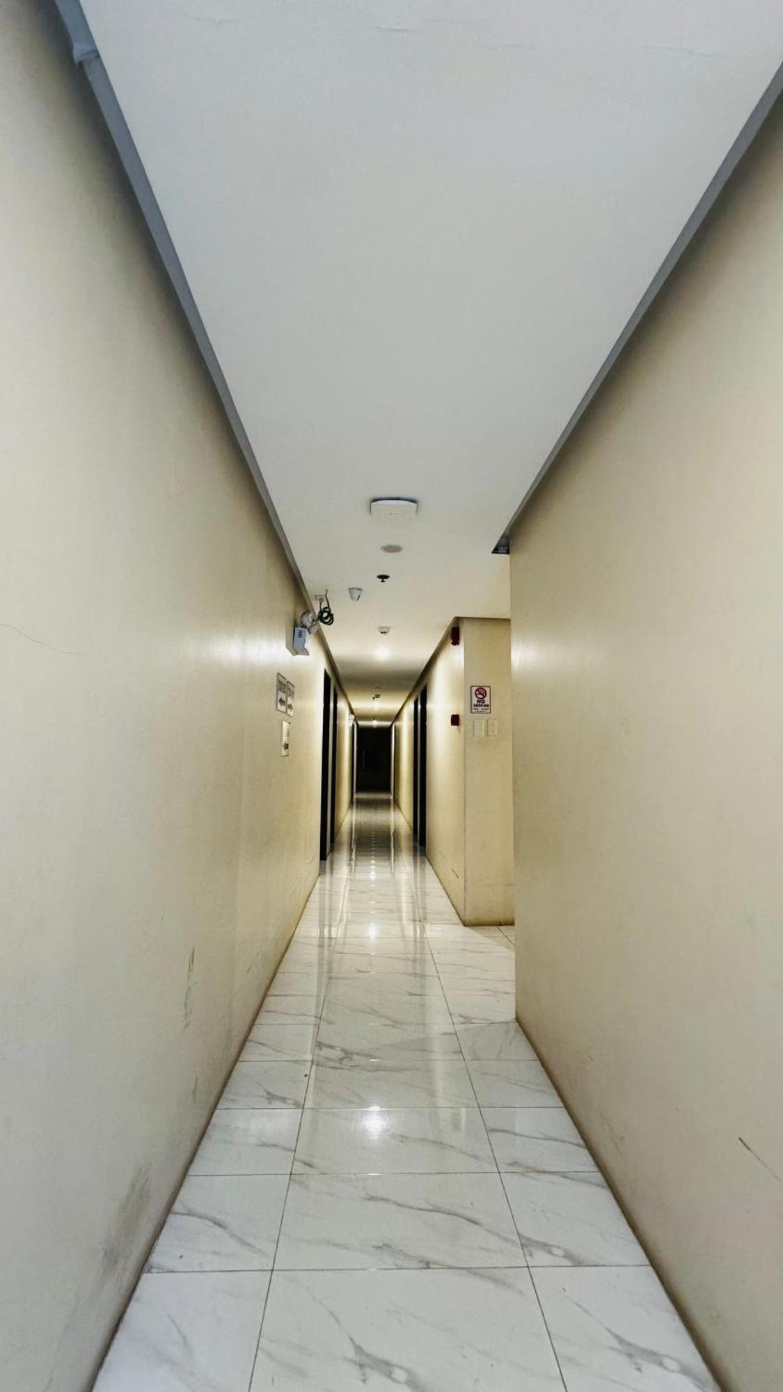 La Anclar Hotel Davao Zewnętrze zdjęcie