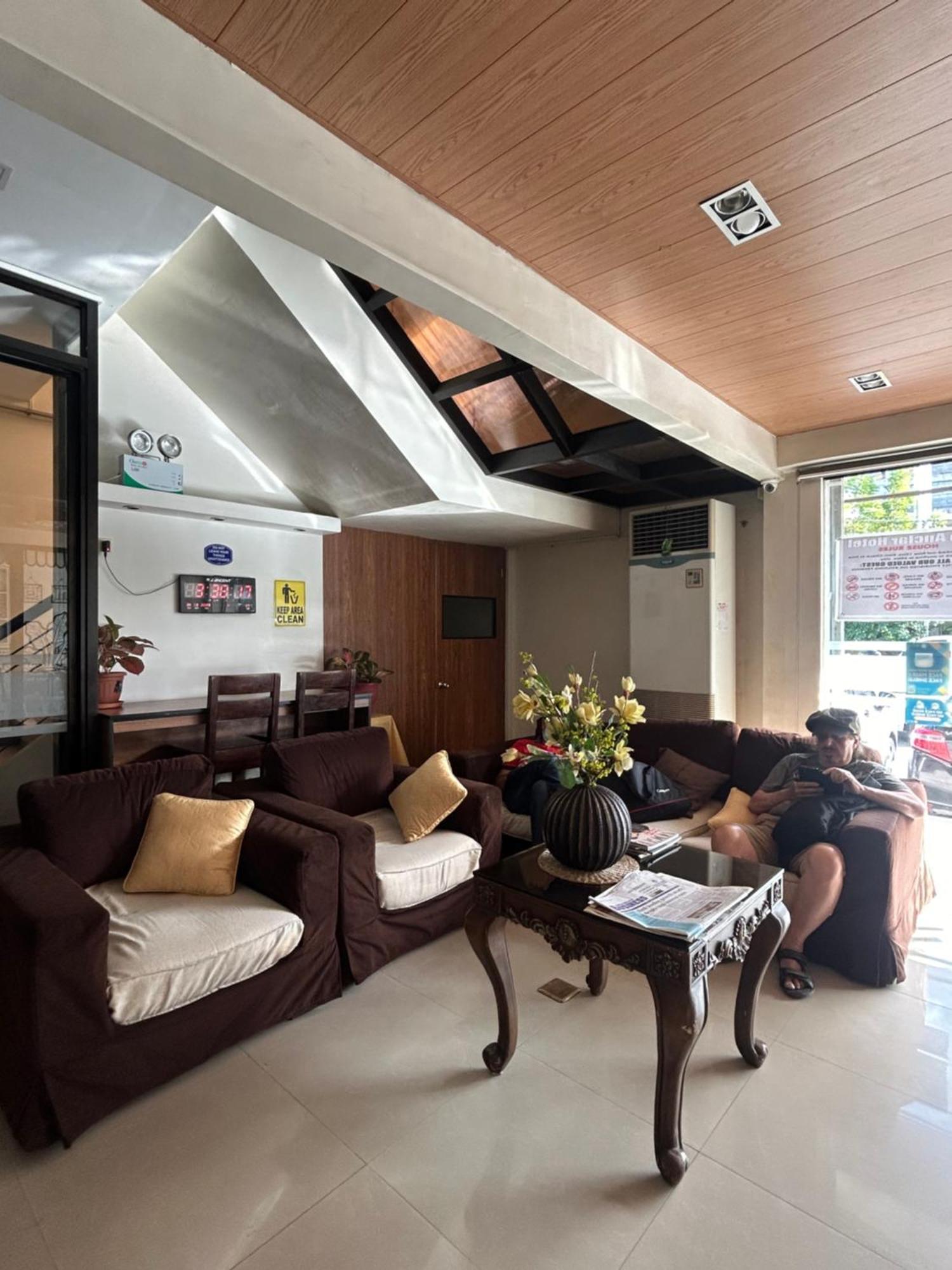 La Anclar Hotel Davao Zewnętrze zdjęcie