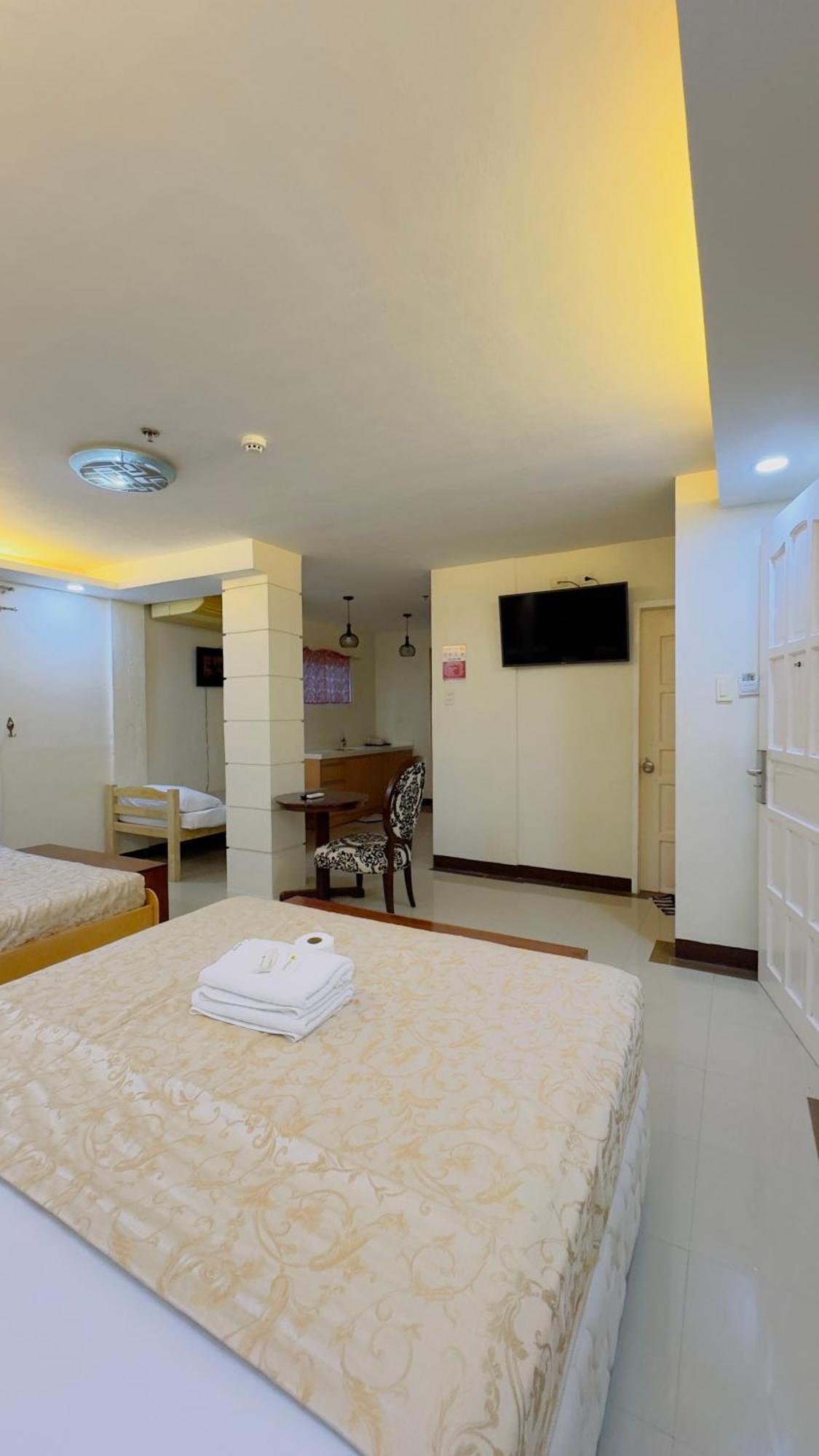 La Anclar Hotel Davao Zewnętrze zdjęcie
